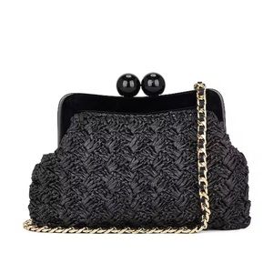 REVOLVE - BLACK CLUTCH BAG W CLASP 🖤🖤☕️♠️♠️